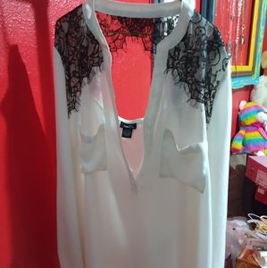 Used once from rue21 size medium